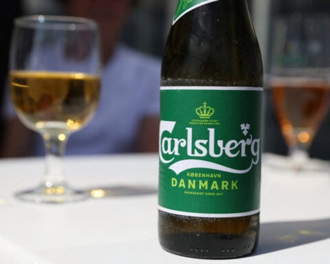 Carlsberg sees higher than expected 2025 growth, sending shares up
