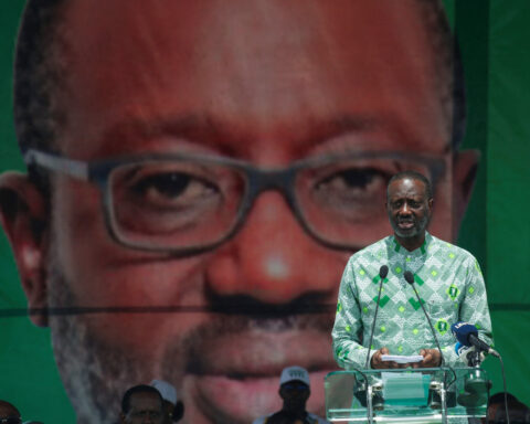Ex-banker Thiam renounces French citizenship to run in Ivory Coast election