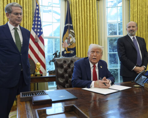 Spending bill talks bog down after Trump's efforts to slash government