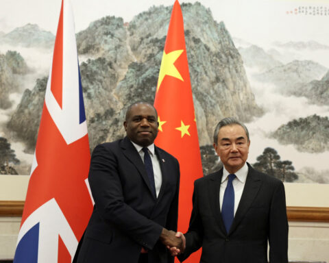 China's foreign minister to visit Britain on Thursday for talks