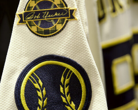 Brewers unveil patch they will wear on their uniforms to honor Bob Uecker