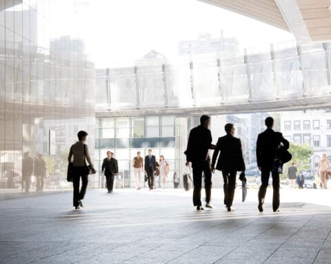 How a 4-day workweek could reduce burnout without hurting productivity