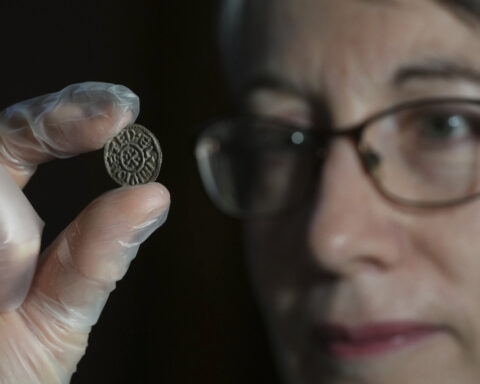 With metal detectors and patience, amateur treasure hunters unearth pieces of British history