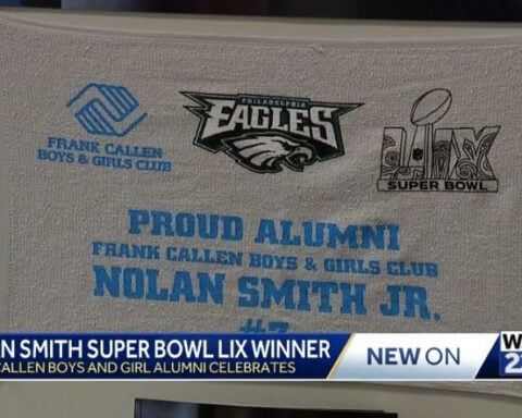 Eagles fly to Super Bowl championship, Savannah celebrates one of its own