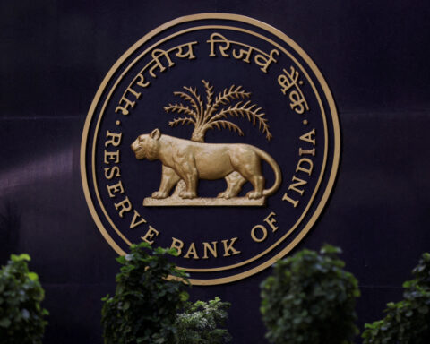 Indian central bank hikes overnight fund infusion post heavy FX intervention