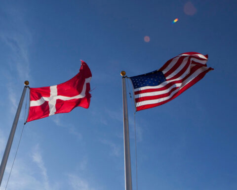 Danish petition to buy California attracts hundreds of thousands of signatures
