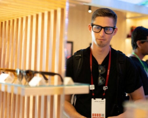 Essilorluxottica to boost production capacity for smart glasses
