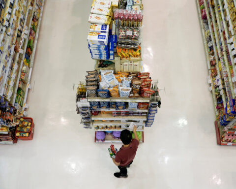 Thai consumer confidence hits 8-month high in January on stimulus measures 