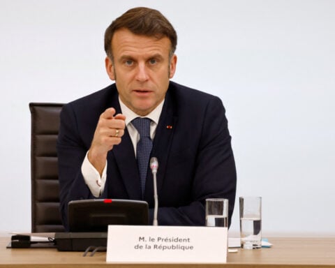 Western, regional powers pledge to support Syria transition