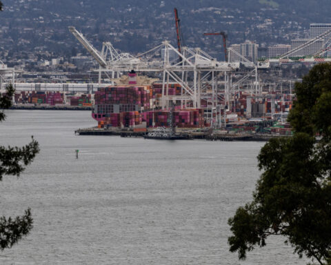 US import prices rise moderately in January