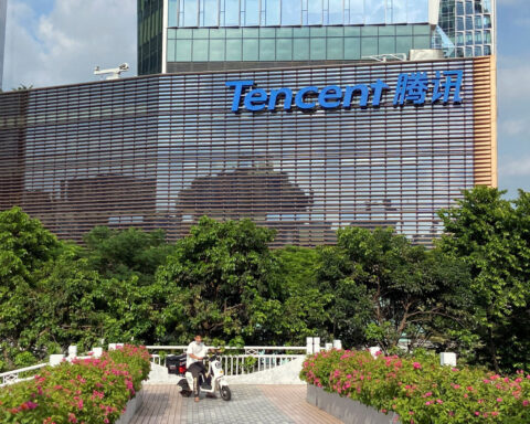 Tencent jumps as its Weixin app launches beta testing with Deepseek