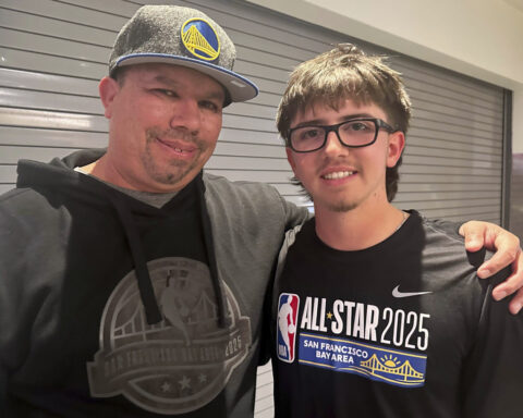 College student Jaren Barajas beats Damian Lillard in 3-point shooting contest, wins $100K