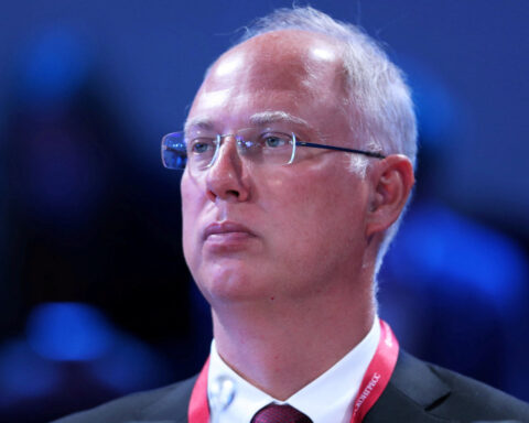 Russia's wealth fund chief will meet U.S. delegation in Saudi Arabia - source in Riyadh