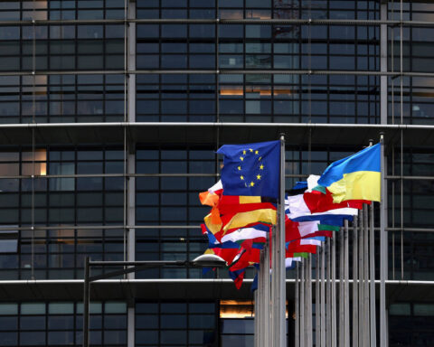 Kremlin says joining the EU is Ukraine's sovereign right