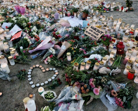 Swedish police say their intervention in mass shooting prevented more deaths