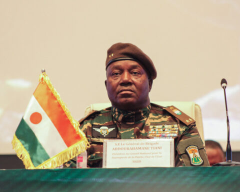 Niger commission recommends 5-year transition to democratic rule