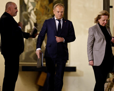 Poland’s Tusk urges stronger defences along EU borders with Russia