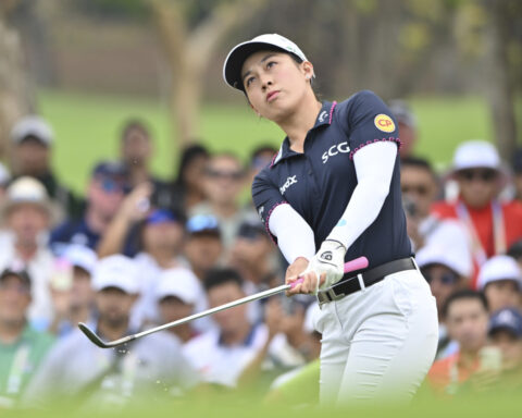 Japan's Akie Iwai shoots 5-under 67 to maintain lead at LPGA Thailand tournament after 2 rounds