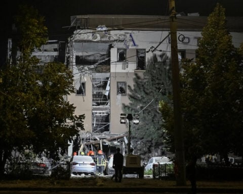 Russian attacks kill one in Kryvyi Rih, damage houses in Kyiv, Ukraine officials say