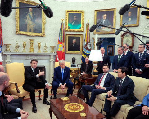Macron interrupts Trump, clarifies how Europe gave money to Ukraine