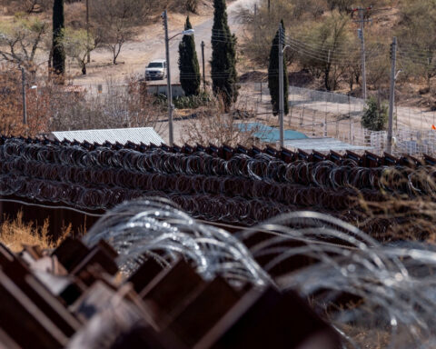 Arizona latest state to consider bounties to aid Trump deportations