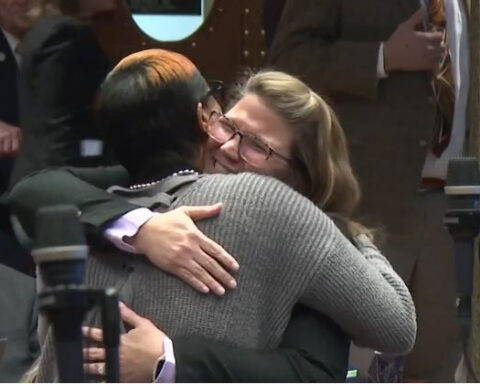Missouri lawmakers move to end divorce barriers for pregnant women