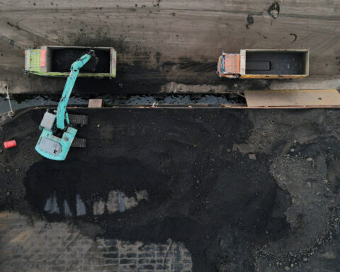 Indonesia to use its benchmark coal price for transactions from March 1