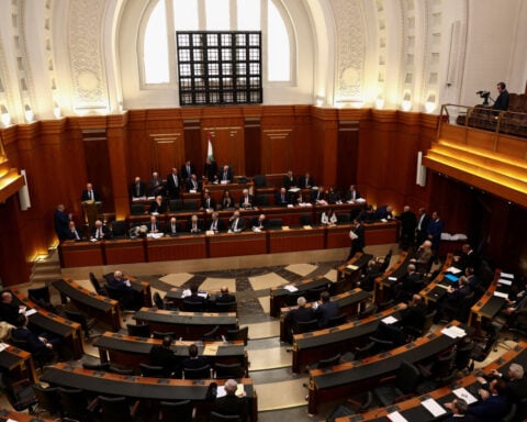 Lebanon's new government wins confidence vote in parliament