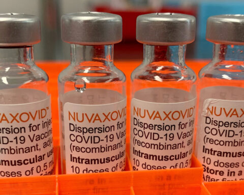 Novavax sees royalties, reduced expenses on COVID vaccines from Sanofi partnership