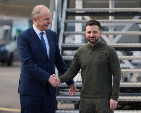 Ukraine's Zelenskiy meets Irish PM on way to Trump visit