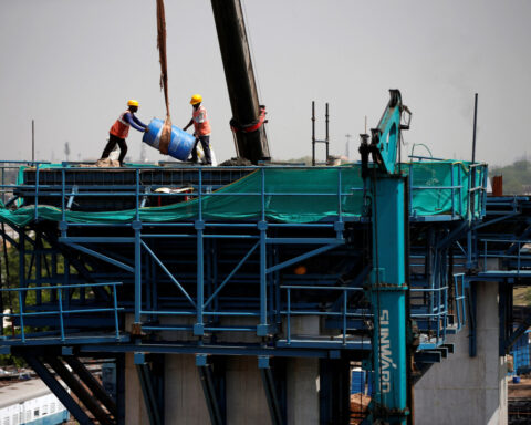 India's Oct-Dec GDP growth seen stronger on improved rural demand, government spending