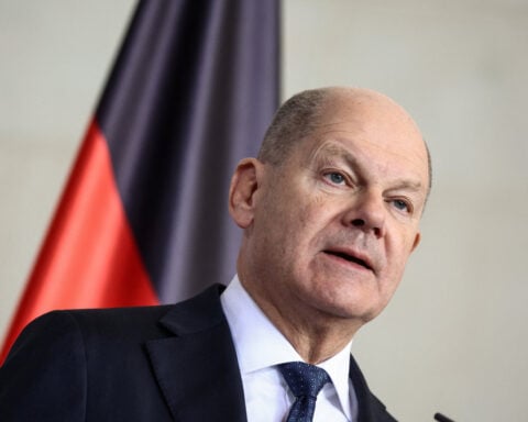 Scholz to attend Ukraine meeting hosted by British prime minister