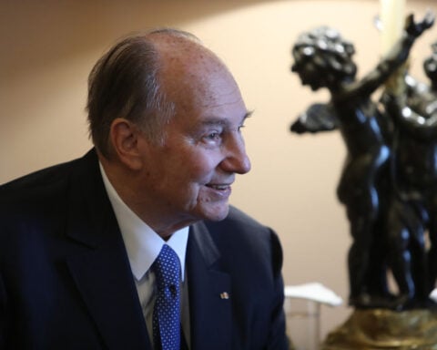 Aga Khan IV, Muslim leader and philanthropist, dies at 88