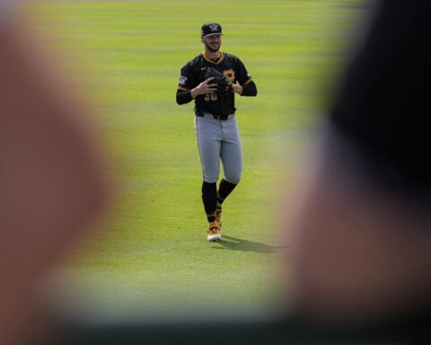 Pirates' Skenes showcases expanded arsenal in 1st Grapefruit League appearance of year