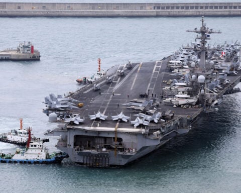 US aircraft carrier arrives in South Korea after North Korea test-fired missiles