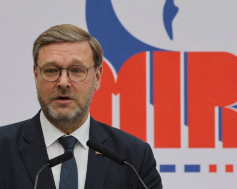 Russian lawmakers say London European summit produced no result, no plan