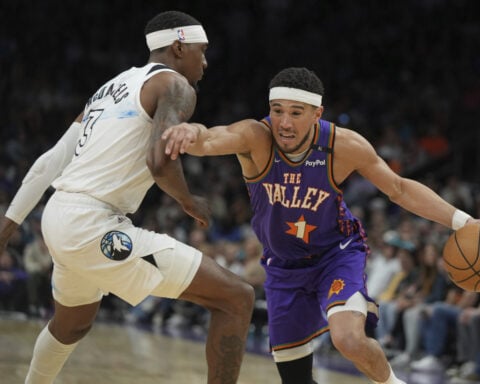 Durant: Suns 'embarrassed ourselves' in humiliating 116-98 home loss to the Timberwolves