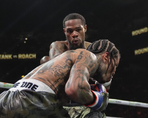 Officials say 'technical issue' prevented video replay of missed knockdown in Davis-Roach fight