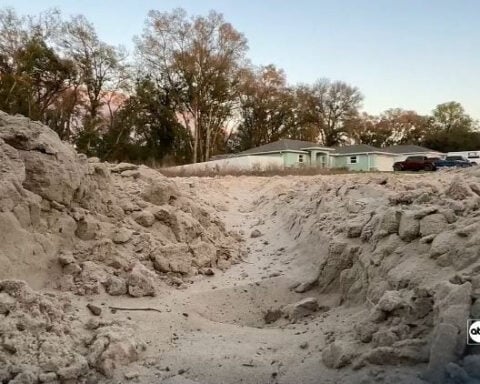 Firetruck gets stuck in neighborhood that has unpaved streets