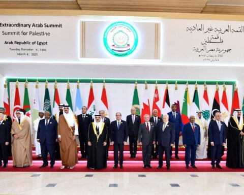 Arab summit adopts Egyptian Gaza reconstruction plan
