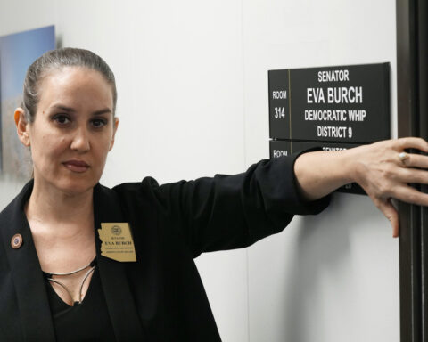 Arizona lawmaker who announced plans in a floor speech last year to get an abortion is resigning