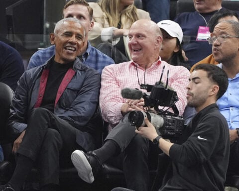 Harden has 24th 50-point game, 1 shy of Kobe Bryant for 3rd all-time, as Obama watches