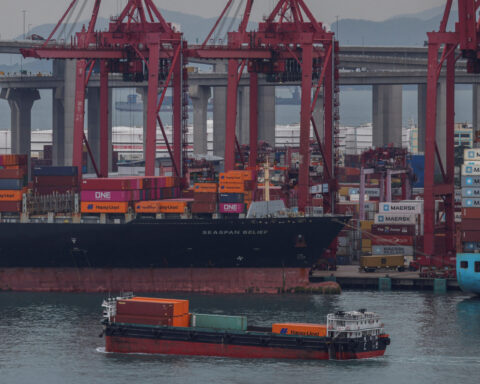 Shipping firms pull back from Hong Kong to skirt US-China risks