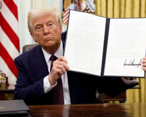 Trump signs order to establish strategic bitcoin reserve