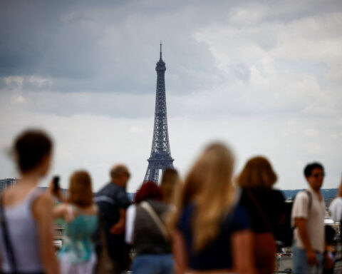 Euro zone economy grew faster than initially thought in Q4