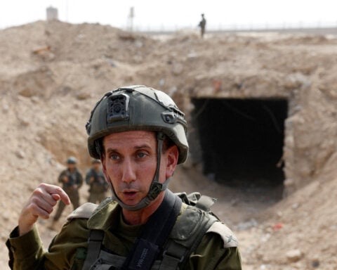 Israel military spokesperson, who was rebuked by defence chiefs, steps down