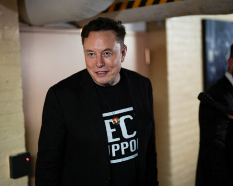 Musk, Rubio clash in cabinet meeting, New York Times says