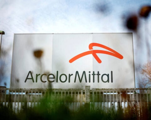 ArcelorMittal to temporarily halt part of production at its two main French plants