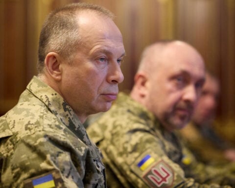 Ukraine's top general says no risk of encirclement for Kyiv's troops in Kursk