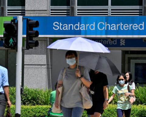 Standard Chartered launches exclusive investment club for ultra-wealthy clients